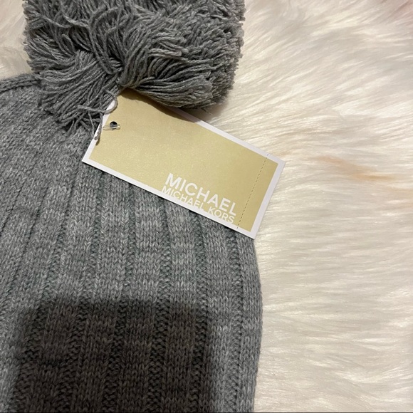 Michael Kors Beanie Hat with Pom - Picture 7 of 9